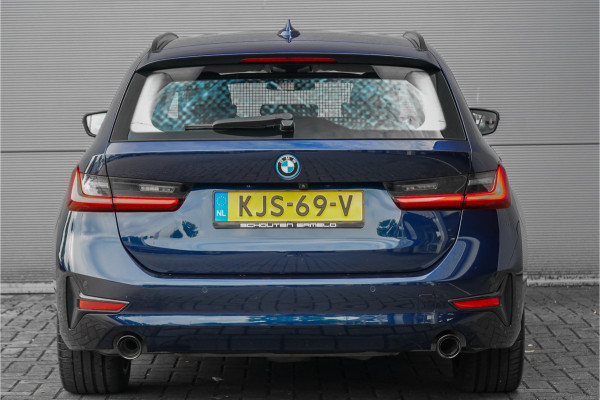 BMW 3 Serie Touring 330e ACC Laser HUD Keyless Camera 18"