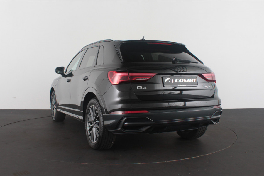Audi Q3 45 TFSI e S line edition > 2x S line/Camera/19 inch/Sfeerverlichting/Plug in hybride...