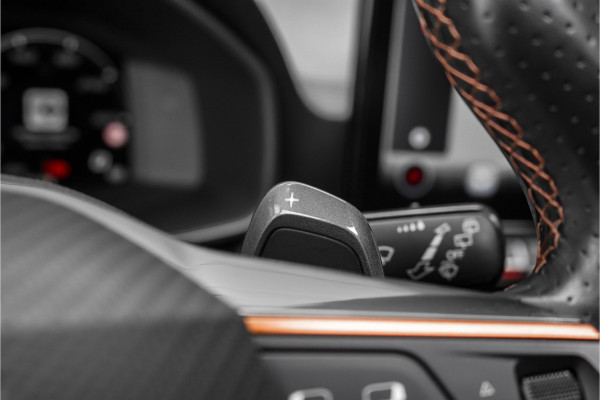 CUPRA Formentor 1.4 e-Hybrid Performance Pano ACC Keyless Camera Stuurwielverw