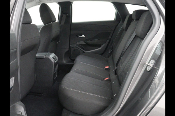 Peugeot 308 SW 1.6 Plug-in Hybrid 180 Active Pack Business | 94% SOH | Navigatie | Carplay | Full LED | Parkeerhulp | Climate control | Bluetooth | Cruise control | Origineel NL | PHEV | Plug In