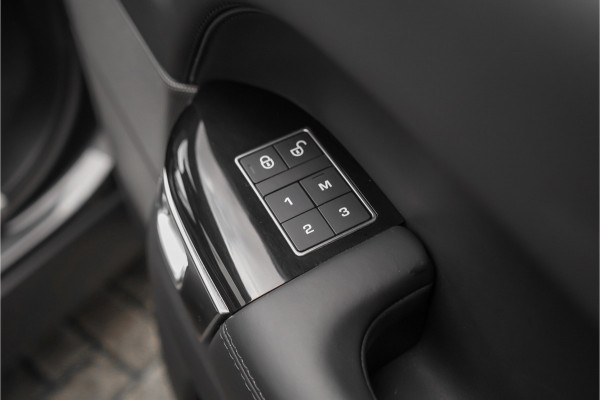 Land Rover Range Rover Sport 2.0 P400e Autobiography Pano Meridian Stoelventilatie