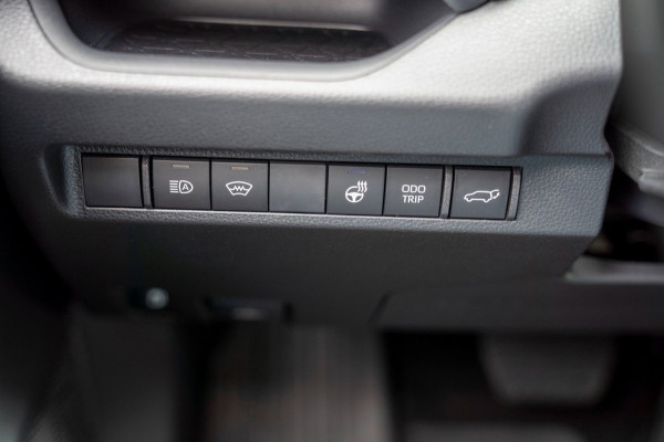 Toyota RAV4 2.5 Hybrid Business| Prijs rijklaar incl. 12 mnd garantie | Camera Elek klep Carplay Stuur-stoelverw.