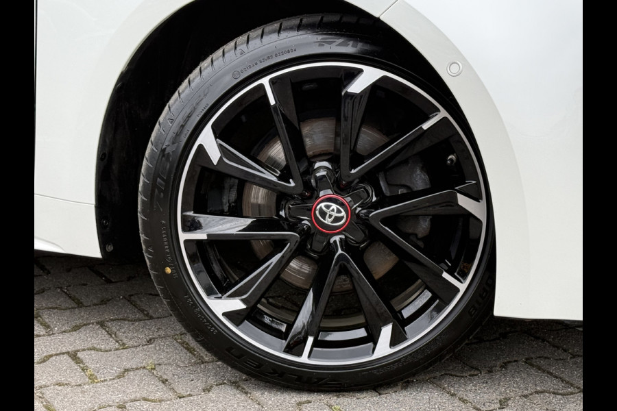 Toyota Corolla Touring Sports 2.0 Hybrid GR-Sport Plus | Trekhaak | Pano | ACC | JBL | HUD | 18 inch