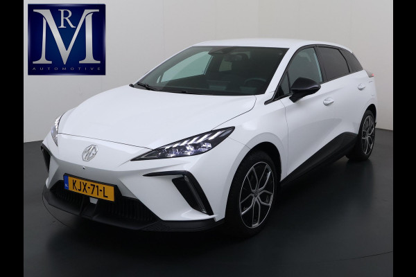 MG Mg4 electric Luxury 64 kWh VAN: 24.900,- VOOR: 22.877,- UW WKVOORDEEL: 2.023,- | SOH 96% | 10K KM!! |360 CAMERA| 7 JAAR MG GARANTIE T/M 07-2031| ELEK. STOEL| DODE HOEK SENSOR| STOEL + STUURVERWARMING| ADAPTIVE CRUISE CONTROL