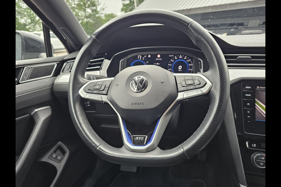 Volkswagen Passat Variant 1.4 TSI PHEV GTE Business | Pano | Virtual | Trekhaak | Leder | Stoelverwarming | Elek. achterklep | 360 camera | Vol |