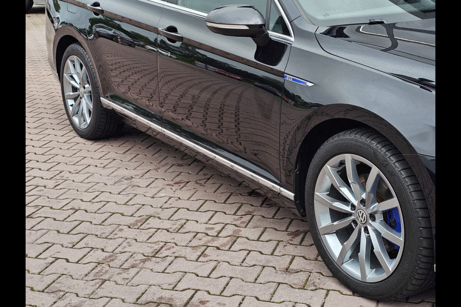 Volkswagen Passat Variant 1.4 TSI PHEV GTE Business | Pano | Virtual | Trekhaak | Leder | Stoelverwarming | Elek. achterklep | 360 camera | Vol |