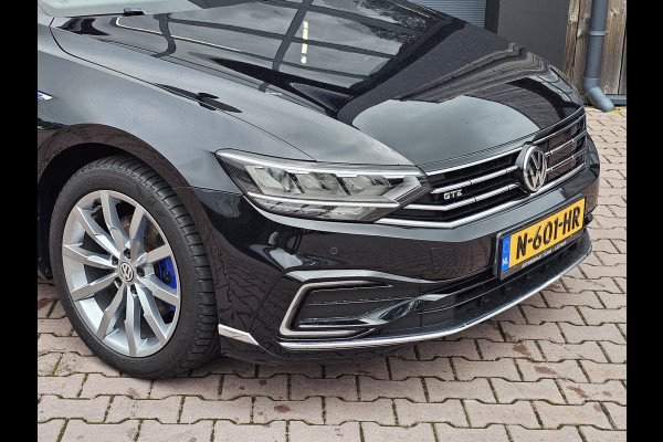 Volkswagen Passat Variant 1.4 TSI PHEV GTE Business | Pano | Virtual | Trekhaak | Leder | Stoelverwarming | Elek. achterklep | 360 camera | Vol |