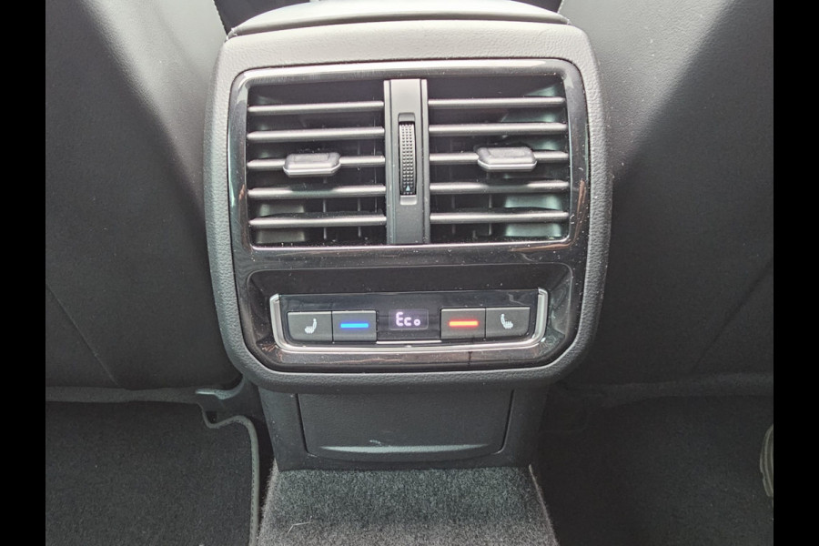 Volkswagen Passat Variant 1.4 TSI PHEV GTE Business | Pano | Virtual | Trekhaak | Leder | Stoelverwarming | Elek. achterklep | 360 camera | Vol |