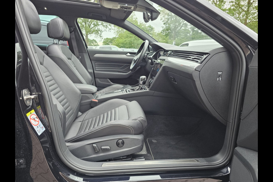 Volkswagen Passat Variant 1.4 TSI PHEV GTE Business | Pano | Virtual | Trekhaak | Leder | Stoelverwarming | Elek. achterklep | 360 camera | Vol |