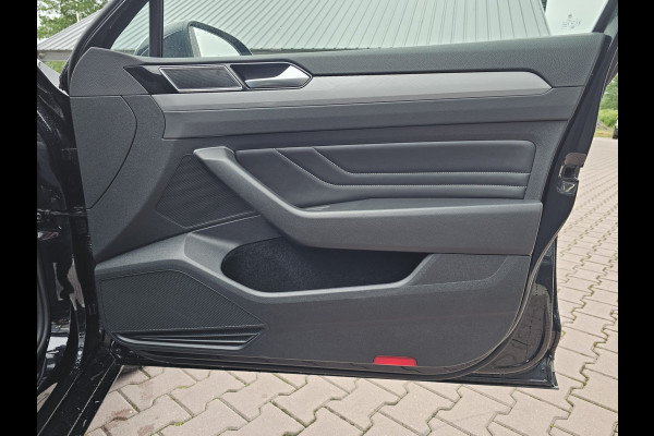 Volkswagen Passat Variant 1.4 TSI PHEV GTE Business | Pano | Virtual | Trekhaak | Leder | Stoelverwarming | Elek. achterklep | 360 camera | Vol |