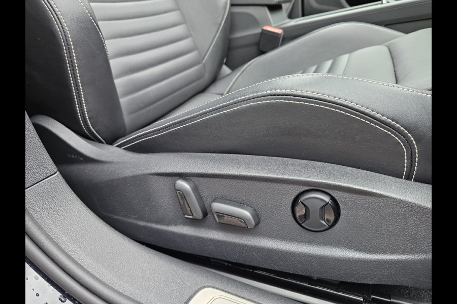 Volkswagen Passat Variant 1.4 TSI PHEV GTE Business | Pano | Virtual | Trekhaak | Leder | Stoelverwarming | Elek. achterklep | 360 camera | Vol |
