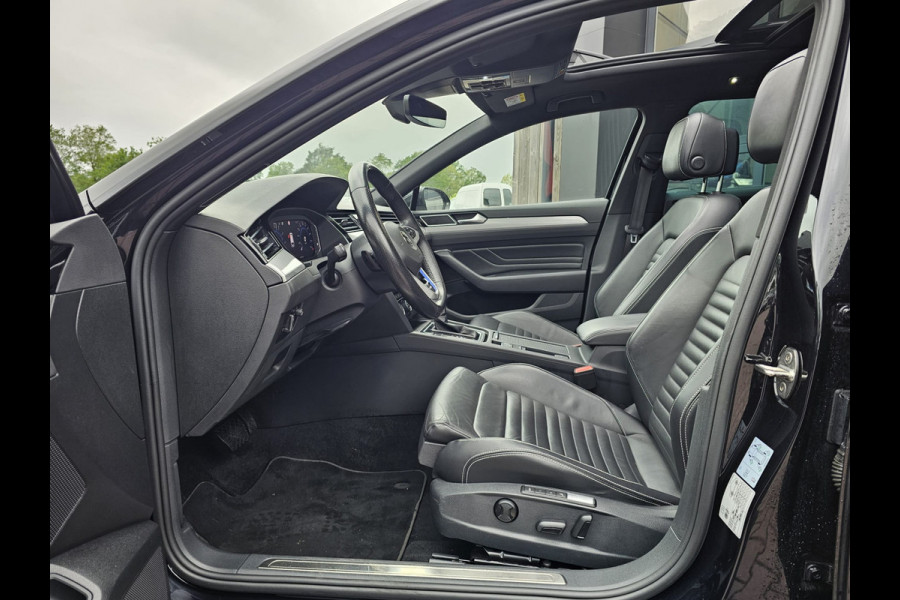 Volkswagen Passat Variant 1.4 TSI PHEV GTE Business | Pano | Virtual | Trekhaak | Leder | Stoelverwarming | Elek. achterklep | 360 camera | Vol |