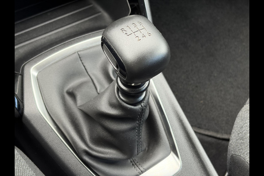 Peugeot 208 1.2 PureTech Blue Lease Active 2e Eigenaar,Navi,Apple Carplay/Android,Rijstrooksensor,6 Bak,Pdc,Dealer Onderhouden,102pk,N.A.P,Apk tot 04-2028