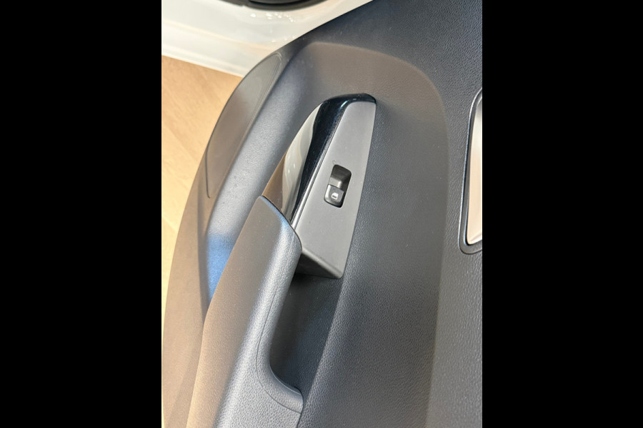Kia Picanto 1.2MPI 4 Cyl. DynamicPlusLine NAVI CAMERA CRUISE CONTROL AIRCO CARPLAY PDC LANE ASSIST