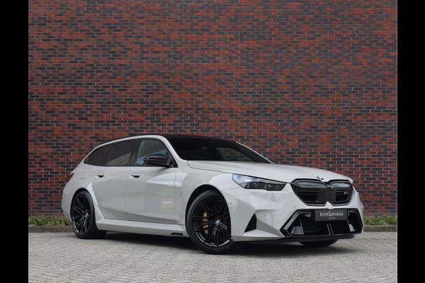 BMW M5 Touring | M Drivers Pack - Ultimate Pack - Pano