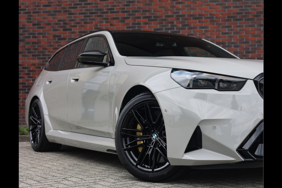 BMW M5 Touring | M Drivers Pack - Ultimate Pack - Pano