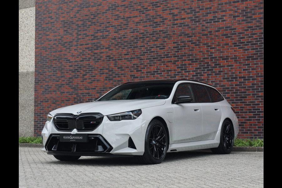 BMW M5 Touring | M Drivers Pack - Ultimate Pack - Pano