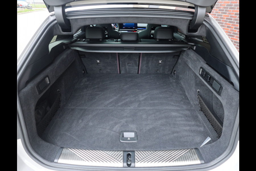 BMW M5 Touring | M Drivers Pack - Ultimate Pack - Pano