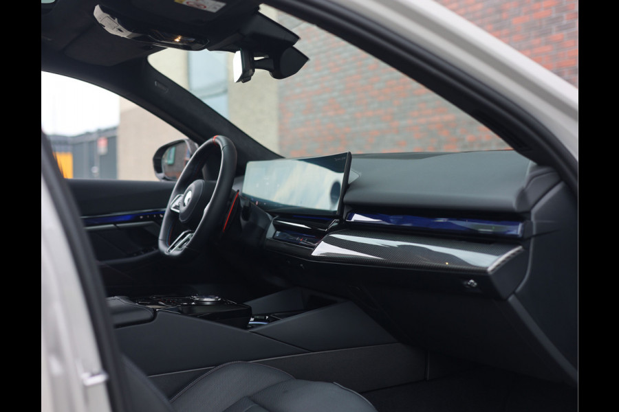 BMW M5 Touring | M Drivers Pack - Ultimate Pack - Pano