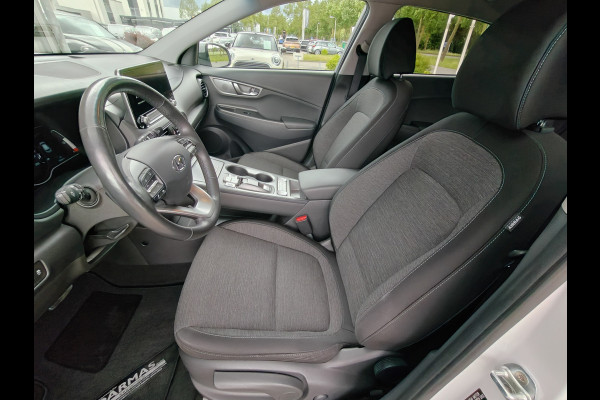 Hyundai Kona EV Fashion Design 64 kWh / Camera / Carplay / Adapt. Cruise / Warmtepomp /