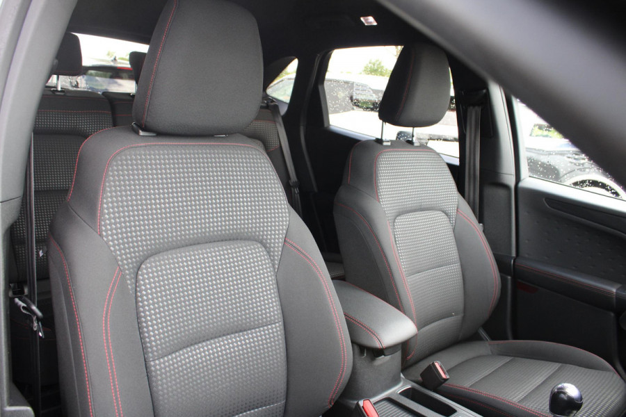 Ford Kuga 1.5 EcoBoost ST-Line X | Trekhaak | Stoel + Stuurverwarming | Adaptive Cruise Control | Camera | Navigatie | Climate Control |