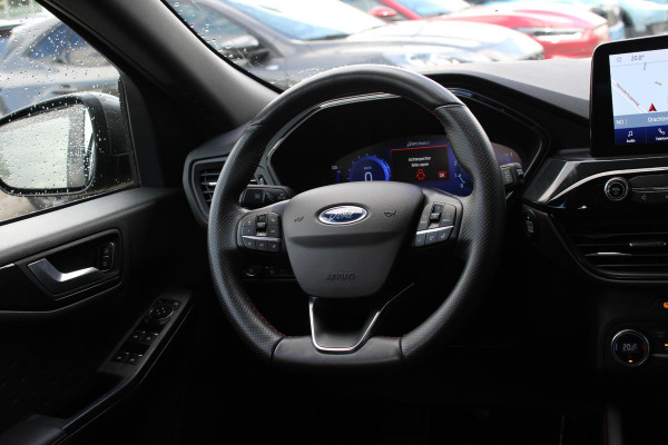 Ford Kuga 1.5 EcoBoost ST-Line X | Trekhaak | Stoel + Stuurverwarming | Adaptive Cruise Control | Camera | Navigatie | Climate Control |