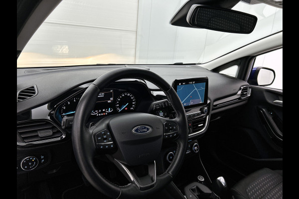 Ford Fiesta 1.0 EcoBoost Titanium Automaat (NAVIGATIE, STUURBEDIENING, CARPLAY, 1e EIGENAAR, GOED ONDERHOUDEN)