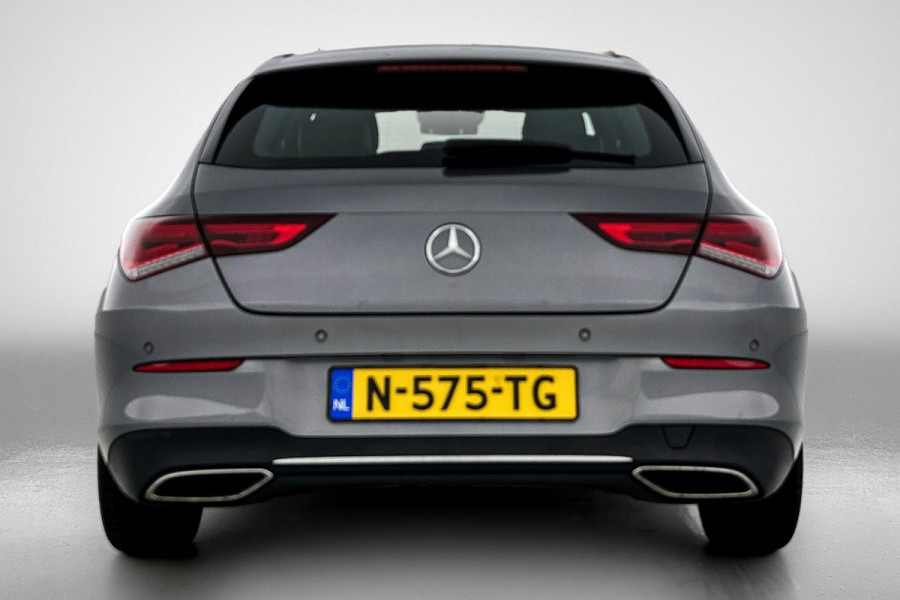 Mercedes-Benz CLA-Klasse Shooting Brake 180 Business Solution Automaat (CAMERA, ADAPTIVE CRUISE, AUTOPILOT, PDC, STOELVERWARMING)