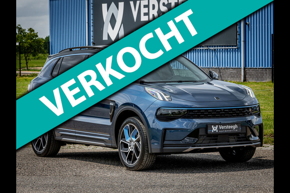 Lynk & Co 01 1.5 Plug-In Hybrid 262pk 360Camera|Zwarte Hemel|Panoramadak