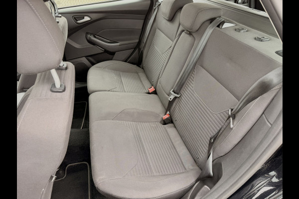 Ford FOCUS Wagon 1.0 Titanium Navi | Clima | Cruise Control | PDC