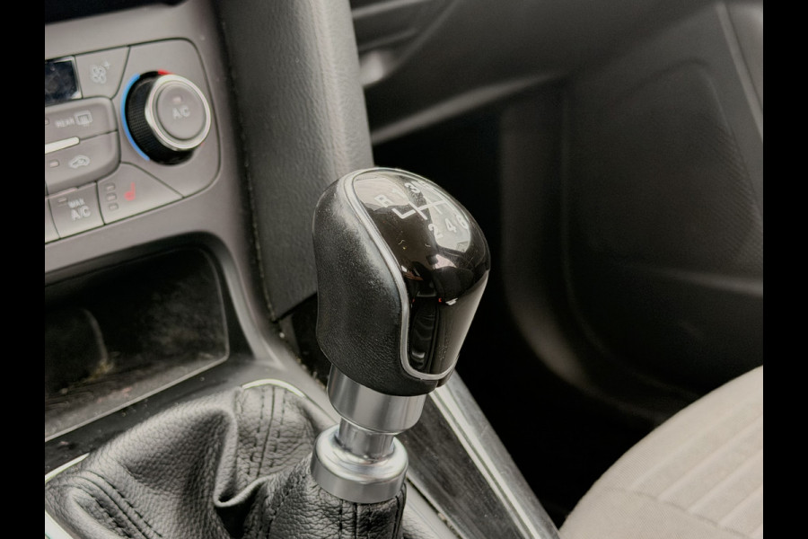 Ford FOCUS Wagon 1.0 Titanium Navi | Clima | Cruise Control | PDC
