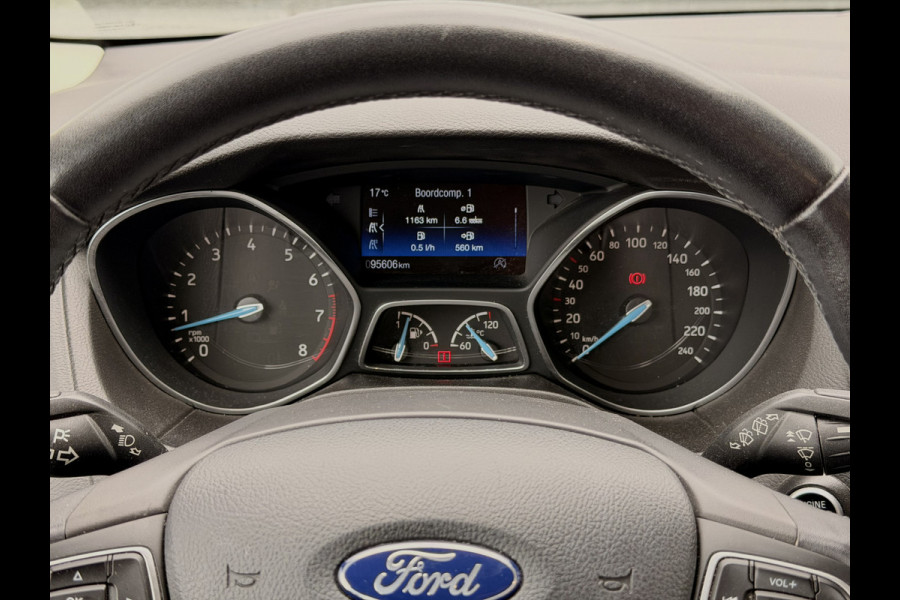 Ford FOCUS Wagon 1.0 Titanium Navi | Clima | Cruise Control | PDC