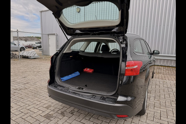 Ford FOCUS Wagon 1.0 Titanium Navi | Clima | Cruise Control | PDC