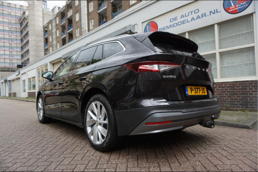 Škoda ENYAQ iV 60 | NL Auto | 1ste eigenaar | Trekhaak | Adaptive+Lane | Sfeer | 20inch | Leer/ stof | Luxe zeer nette auto