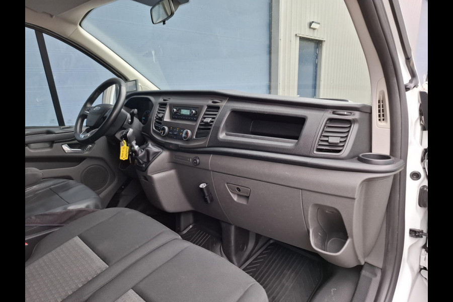 Ford Transit Custom 340 2.0 TDCI L1H1 Ambiente AIRCO / CRUISE CONTROLE / 3 ZITS / TREKHAAK / EURO 6