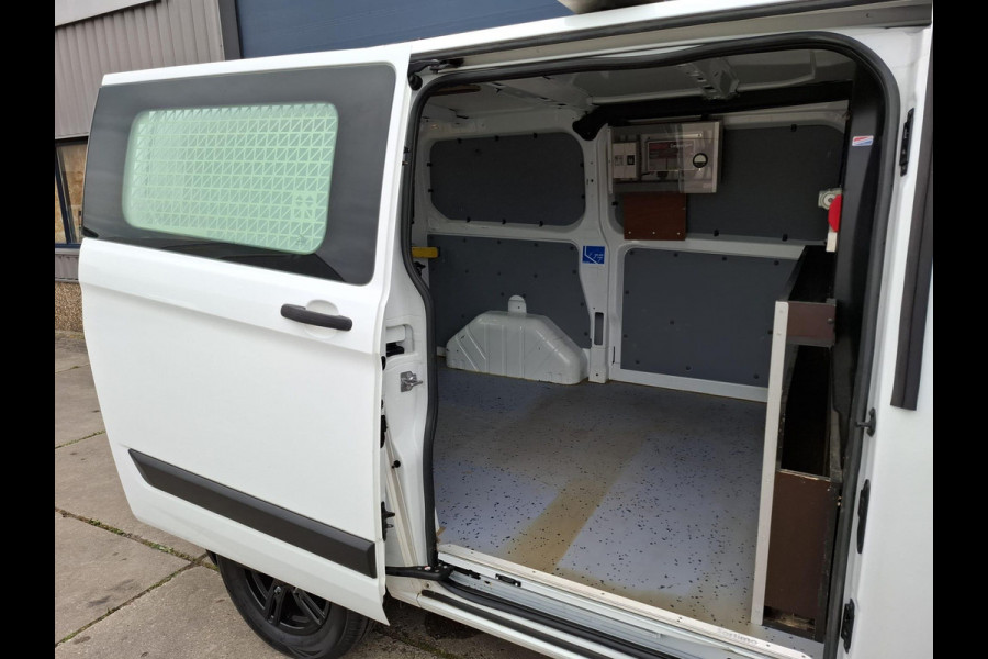 Ford Transit Custom 340 2.0 TDCI L1H1 Ambiente AIRCO / CRUISE CONTROLE / 3 ZITS / TREKHAAK / EURO 6