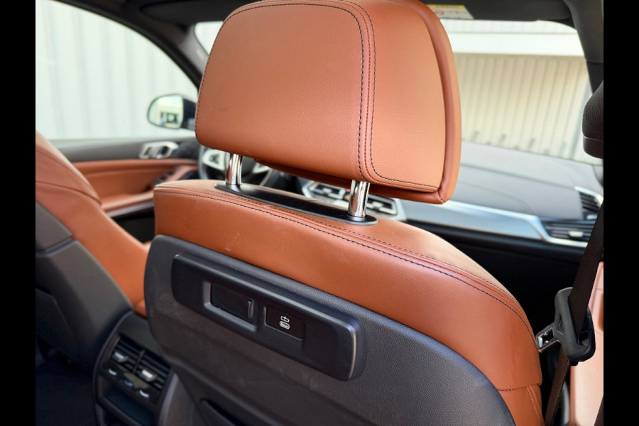 BMW X5 X-Drive 45e High-Exe M-50 Jaar Edition Panoramadak Luchtvering 22"Lm Org-Ned Dealer Auto
