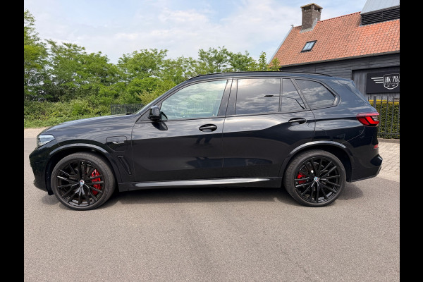 BMW X5 X-Drive 45e High-Exe M-50 Jaar Edition Panoramadak Luchtvering 22"Lm Org-Ned Dealer Auto