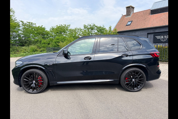 BMW X5 X-Drive 45e High-Exe M-50 Jaar Edition Panoramadak Luchtvering 22"Lm Org-Ned Dealer Auto