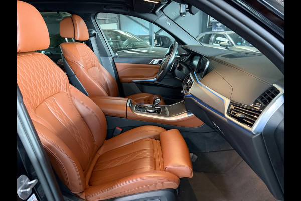 BMW X5 X-Drive 45e High-Exe M-50 Jaar Edition Panoramadak Luchtvering 22"Lm Org-Ned Dealer Auto