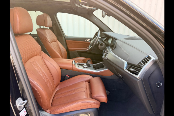 BMW X5 X-Drive 45e High-Exe M-50 Jaar Edition Panoramadak Luchtvering 22"Lm Org-Ned Dealer Auto