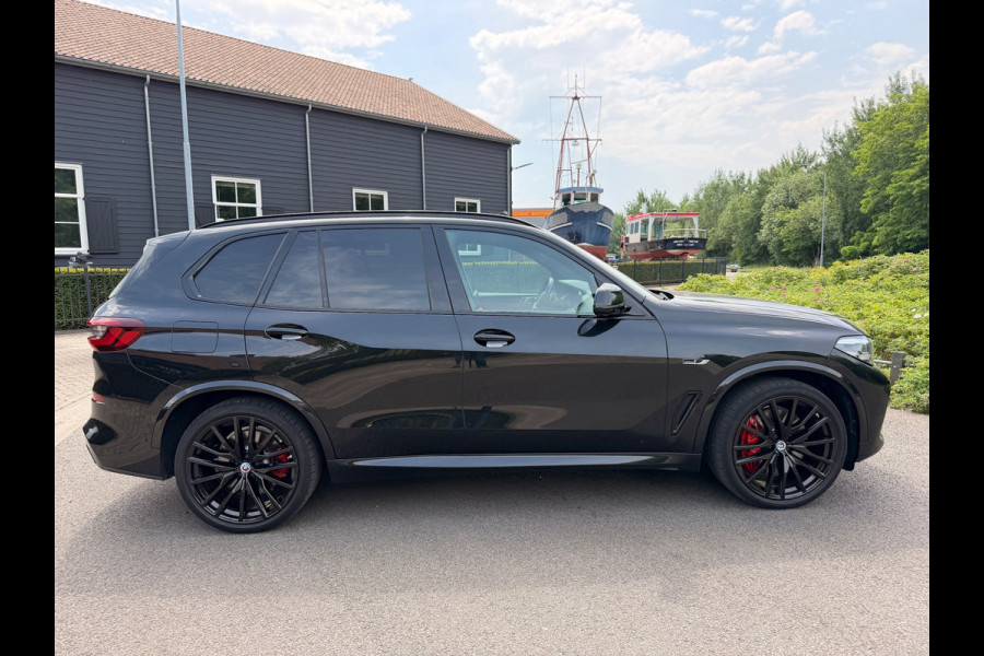 BMW X5 X-Drive 45e High-Exe M-50 Jaar Edition Panoramadak Luchtvering 22"Lm Org-Ned Dealer Auto