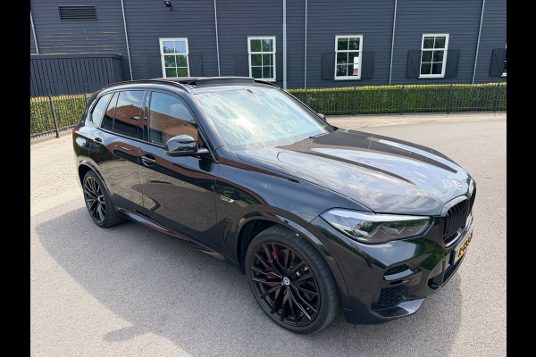 BMW X5 X-Drive 45e High-Exe M-50 Jaar Edition Panoramadak Luchtvering 22"Lm Org-Ned Dealer Auto