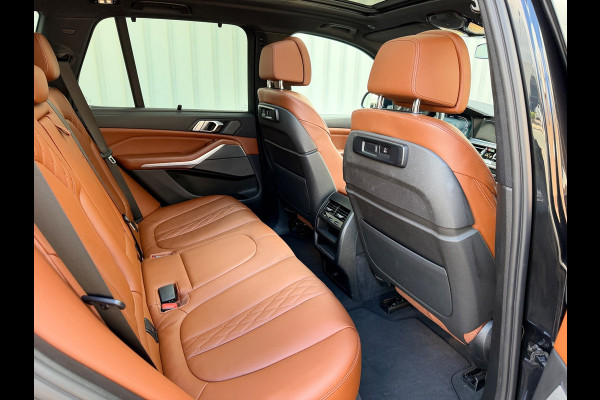 BMW X5 X-Drive 45e High-Exe M-50 Jaar Edition Panoramadak Luchtvering 22"Lm Org-Ned Dealer Auto