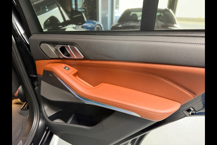 BMW X5 X-Drive 45e High-Exe M-50 Jaar Edition Panoramadak Luchtvering 22"Lm Org-Ned Dealer Auto