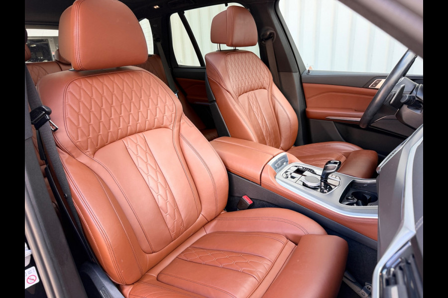 BMW X5 X-Drive 45e High-Exe M-50 Jaar Edition Panoramadak Luchtvering 22"Lm Org-Ned Dealer Auto