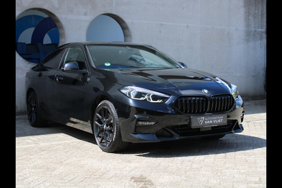 BMW 2 Serie Gran Coupé 218i Executive Edition | AUTOMAAT | APPLE CARPLAY |