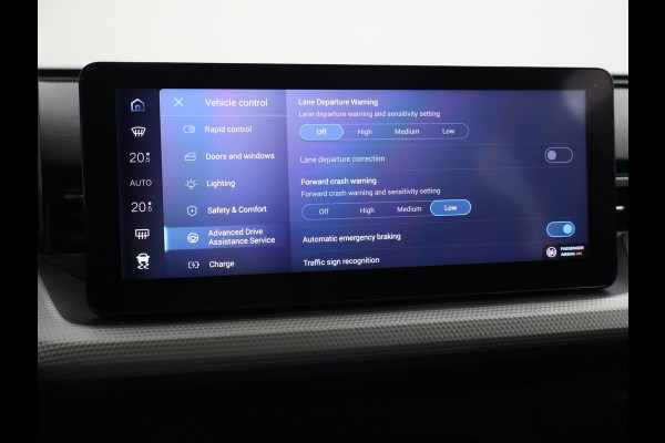 Aiways U5 63kWh PREMIUM + SCHUIFDAK | LEDER | 19 INCH | 360 CAMERA | CARPLAY | ADAPTIVE CRUISE | STOELVERW.