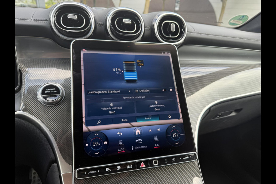 Mercedes-Benz GLC 300e 4MATIC AMG Line SUPER COMPLEET| MEMORY STOELEN| BURMESTER 3D AUDIO DIGITAL LIGHT| 360 CAMERA| ELEKTRISCHE ACHTERKLEP| ADAPTIEVE CRUISE CONTROL| DODE HOEK| CARPLAY| SFEERVERLICHTING