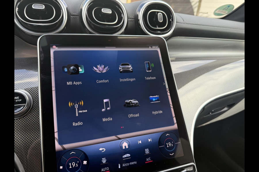 Mercedes-Benz GLC 300e 4MATIC AMG Line SUPER COMPLEET| MEMORY STOELEN| BURMESTER 3D AUDIO DIGITAL LIGHT| 360 CAMERA| ELEKTRISCHE ACHTERKLEP| ADAPTIEVE CRUISE CONTROL| DODE HOEK| CARPLAY| SFEERVERLICHTING